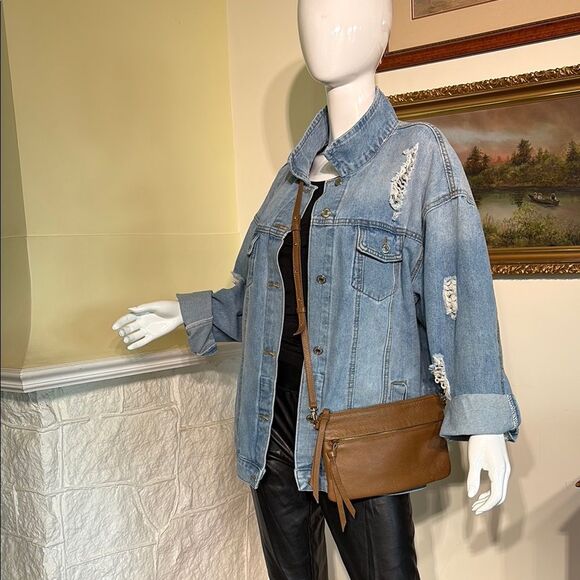 Handbag Butler Leather Crossbody Bag - Picture 13 of 13